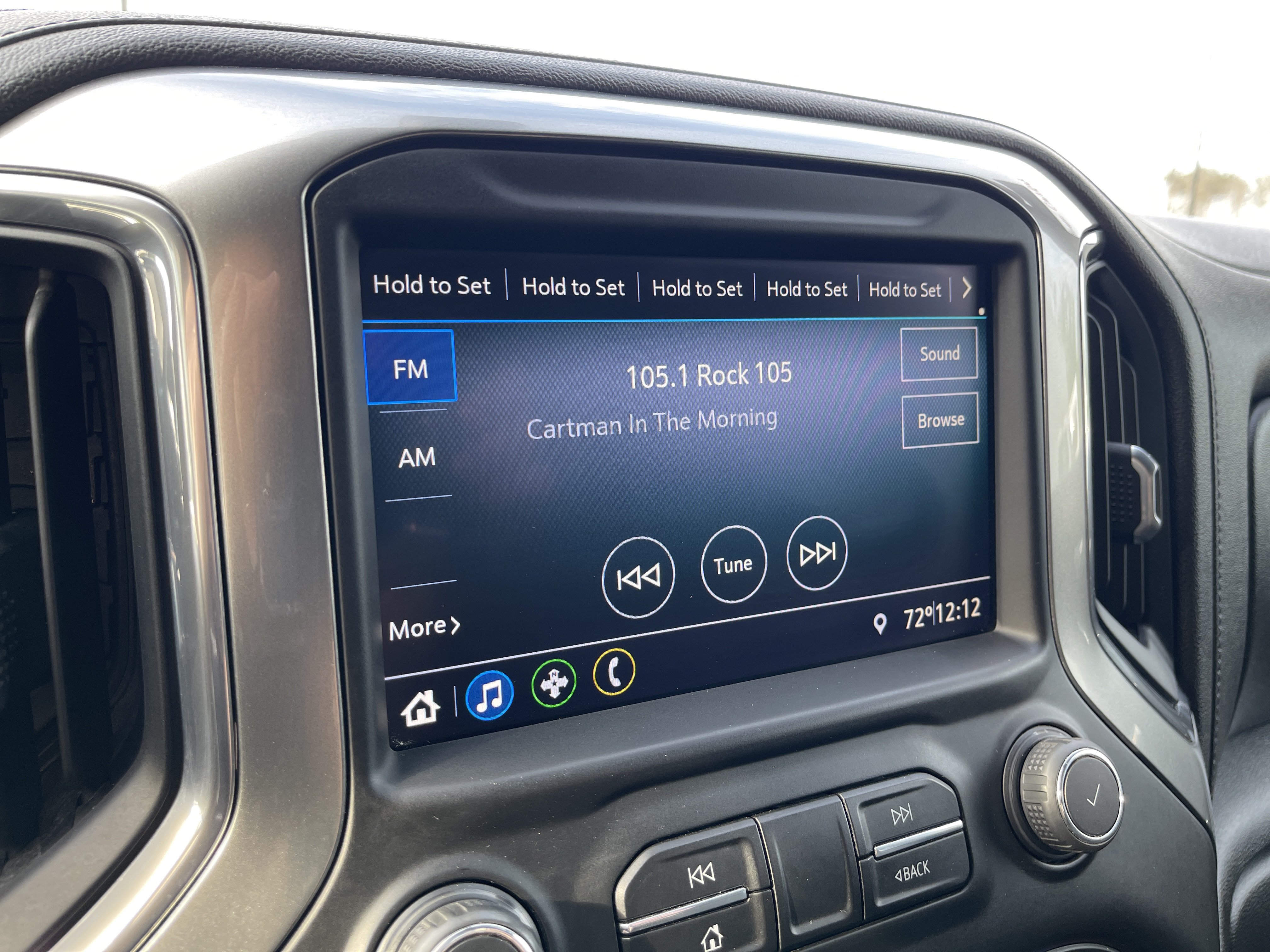 Used 2020 Chevrolet Silverado 1500 LT w/ True North Edition AWD/4WD image 18