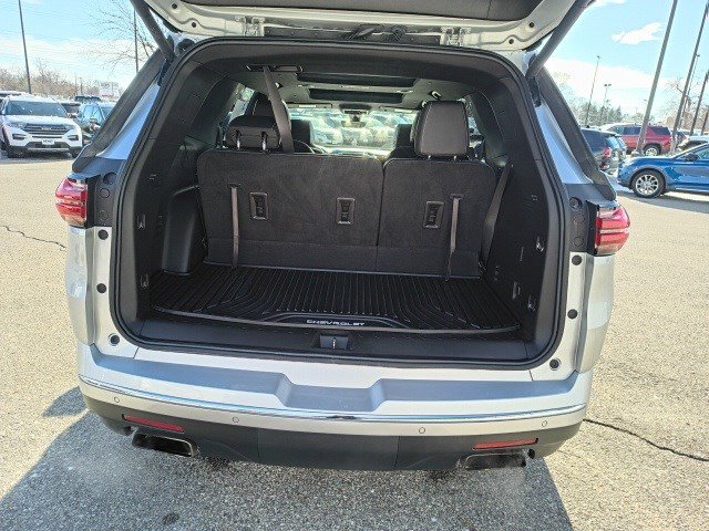 Used 2022 Chevrolet Traverse Premier image 17