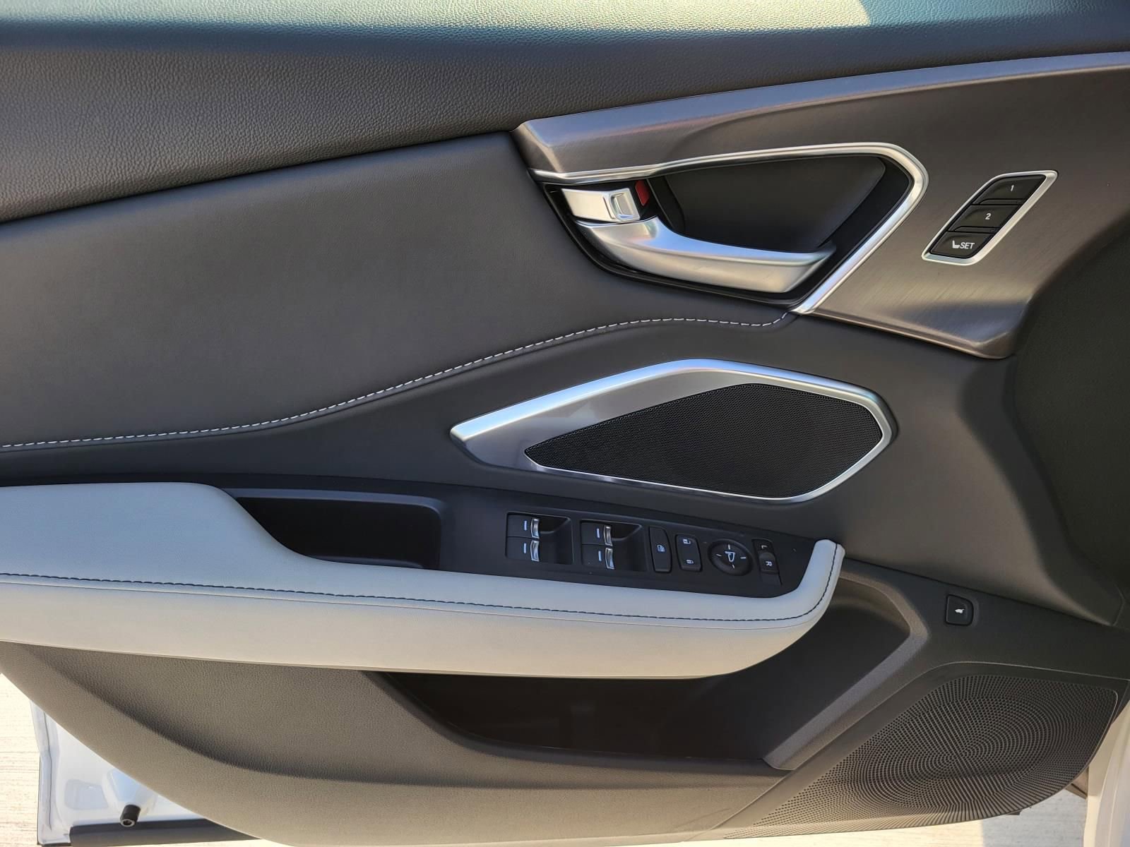 New 2026 Acura RDX SH-AWD image 15