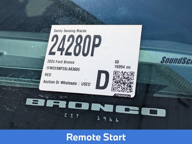 Used 2025 Ford Bronco Badlands AWD/4WD image 9