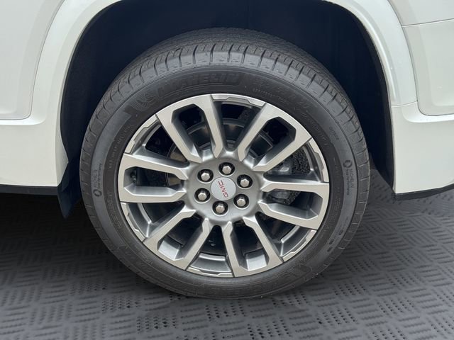 Used 2023 GMC Acadia Denali w/ Denali Ultimate Package AWD/4WD image 28