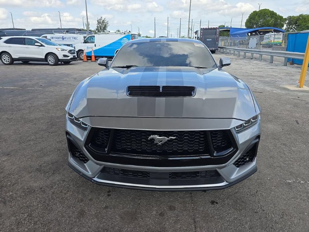 Used 2024 Ford Mustang GT RWD image 2