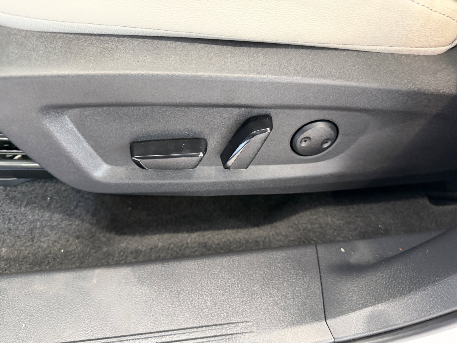Used 2026 Nissan Murano SL AWD/4WD image 21