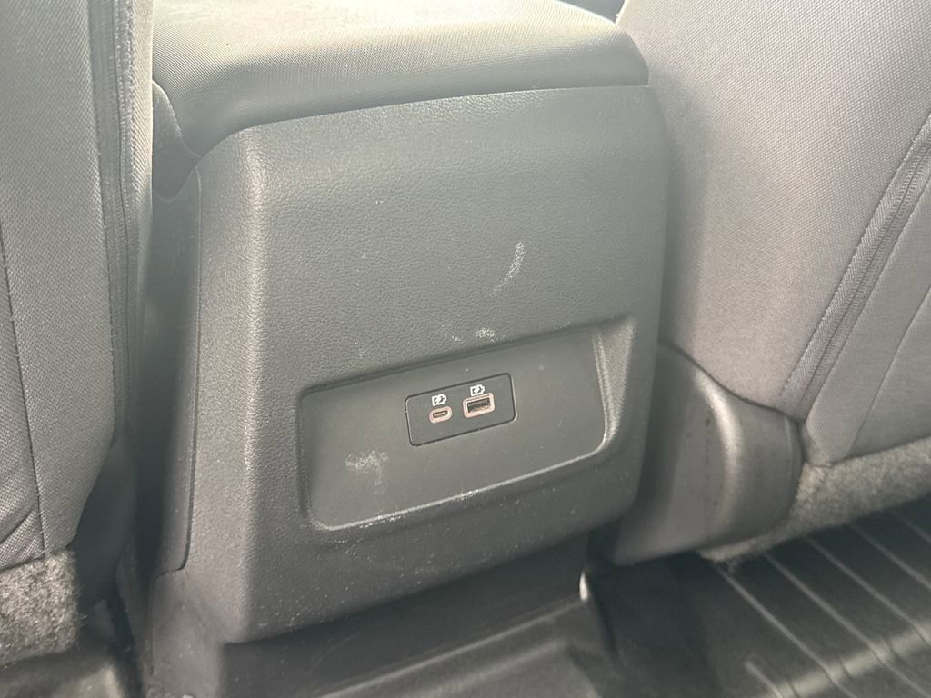 Used 2022 Nissan Frontier SV w/ Technology Package RWD image 32