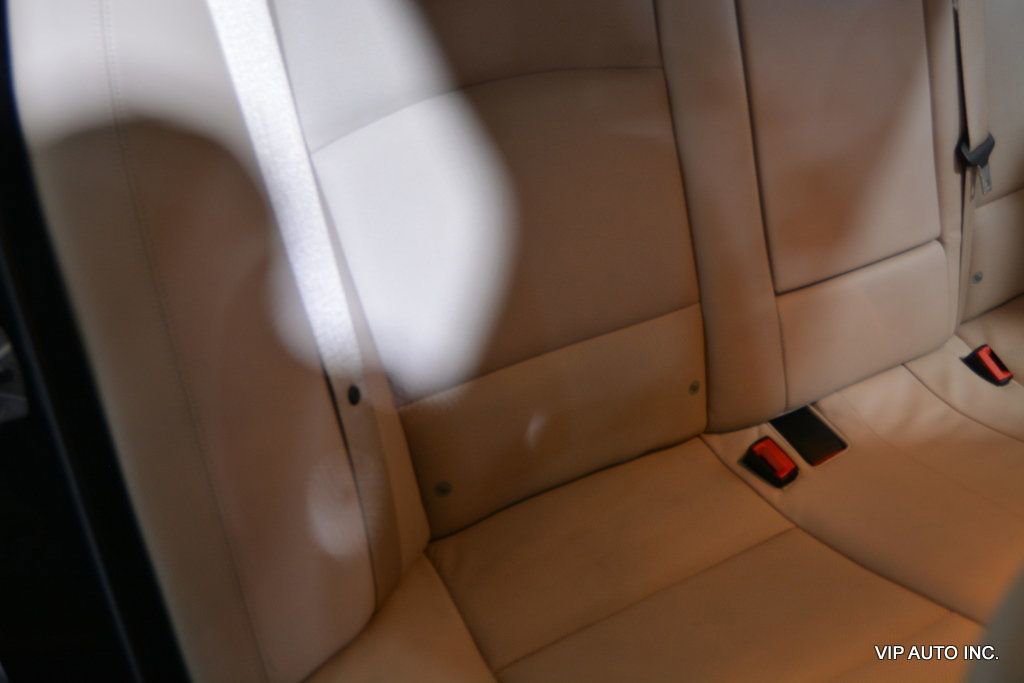Used 2011 BMW 550i Sedan image 29
