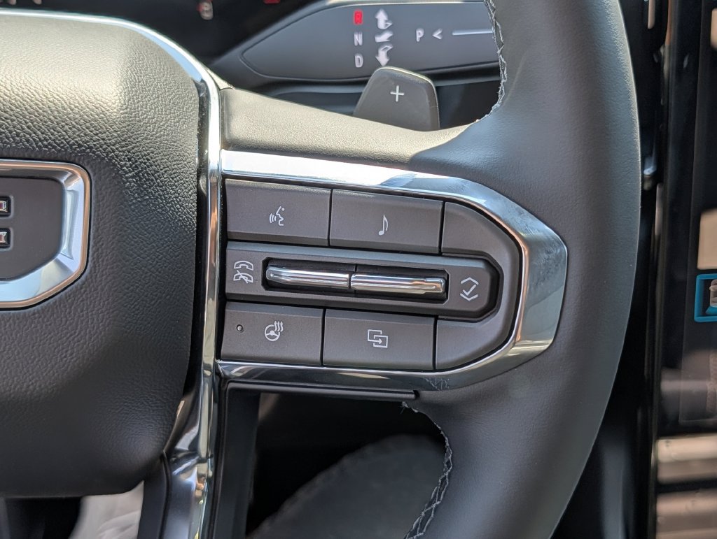 New 2027 GMC Terrain Elevation w/ Technology Package II FWD image 18