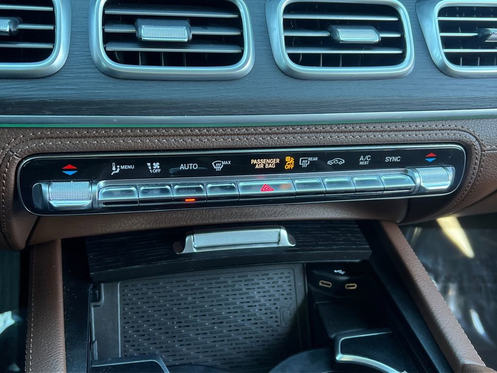 Used 2024 Mercedes-Benz GLE 350 4MATIC image 22