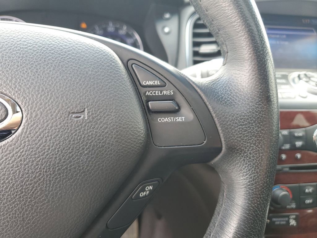 Used 2017 INFINITI QX50 2WD w/ Deluxe Touring Package image 17