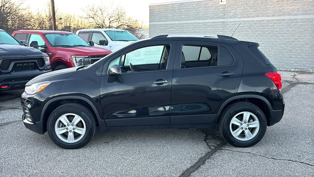 Used 2021 Chevrolet Trax LT w/ Driver Confidence Package image 4