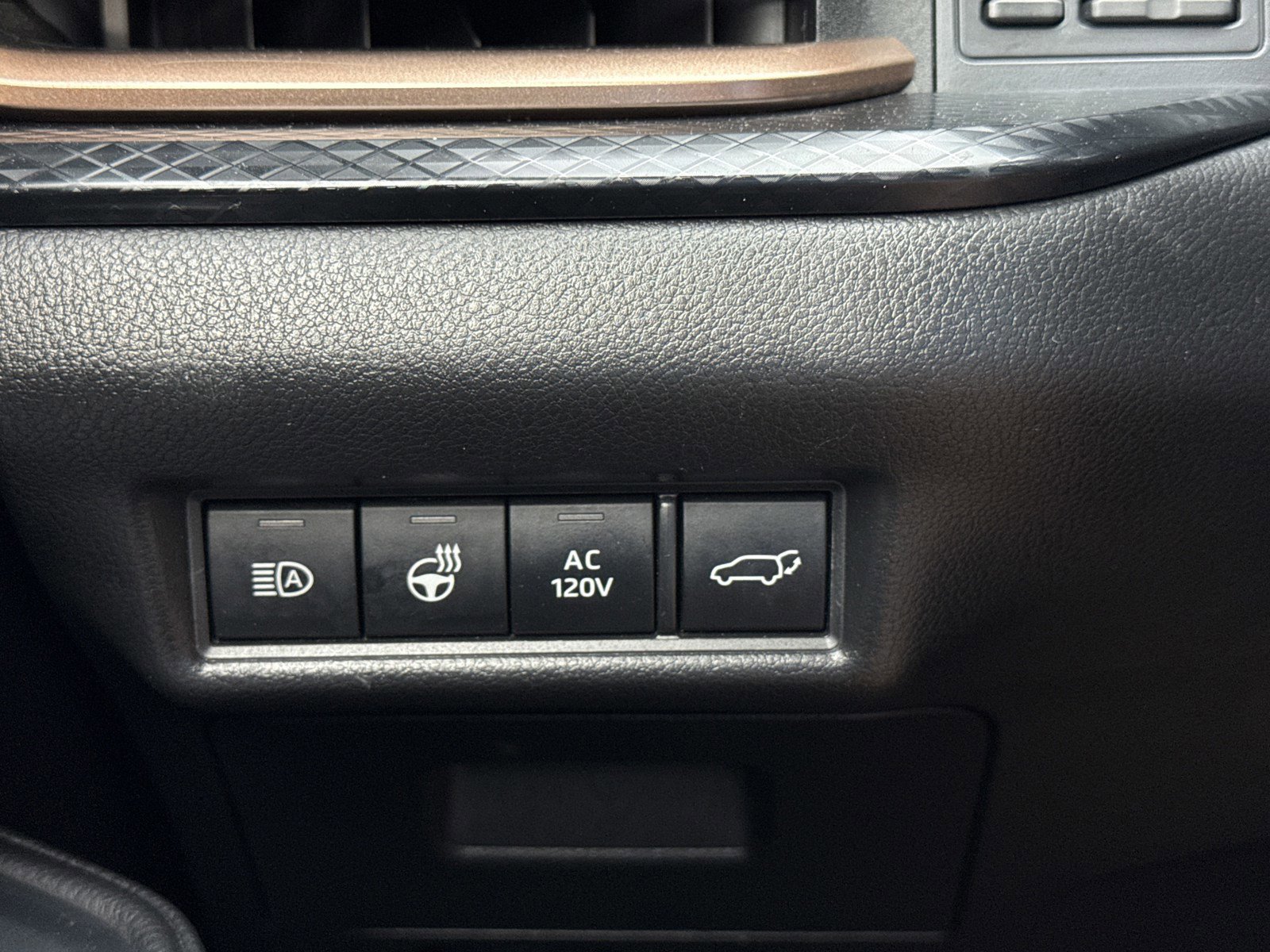 Used 2024 Toyota Grand Highlander AWD Hybrid image 22