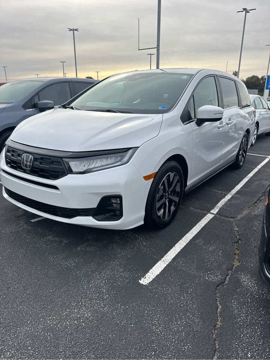 New 2027 Honda Odyssey EX-L image 12
