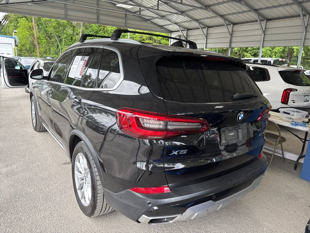 Used 2019 BMW X5 xDrive40i w/ Convenience Package AWD/4WD image 5
