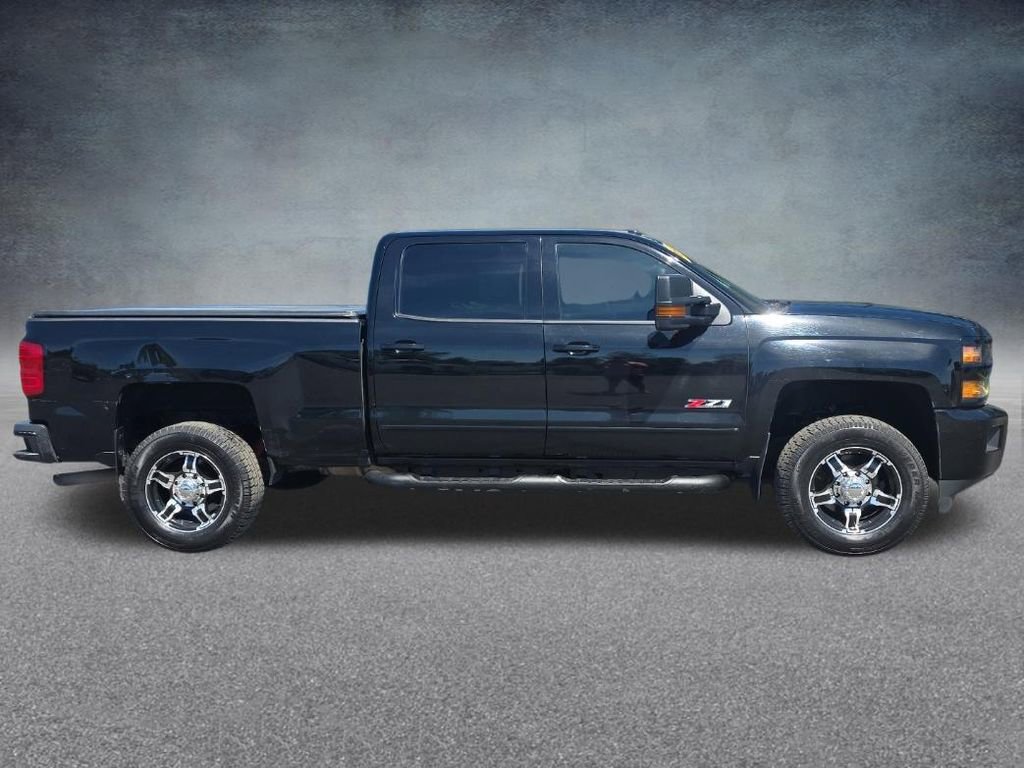 Used 2018 Chevrolet Silverado 2500 LTZ w/ Midnight Edition AWD/4WD image 8