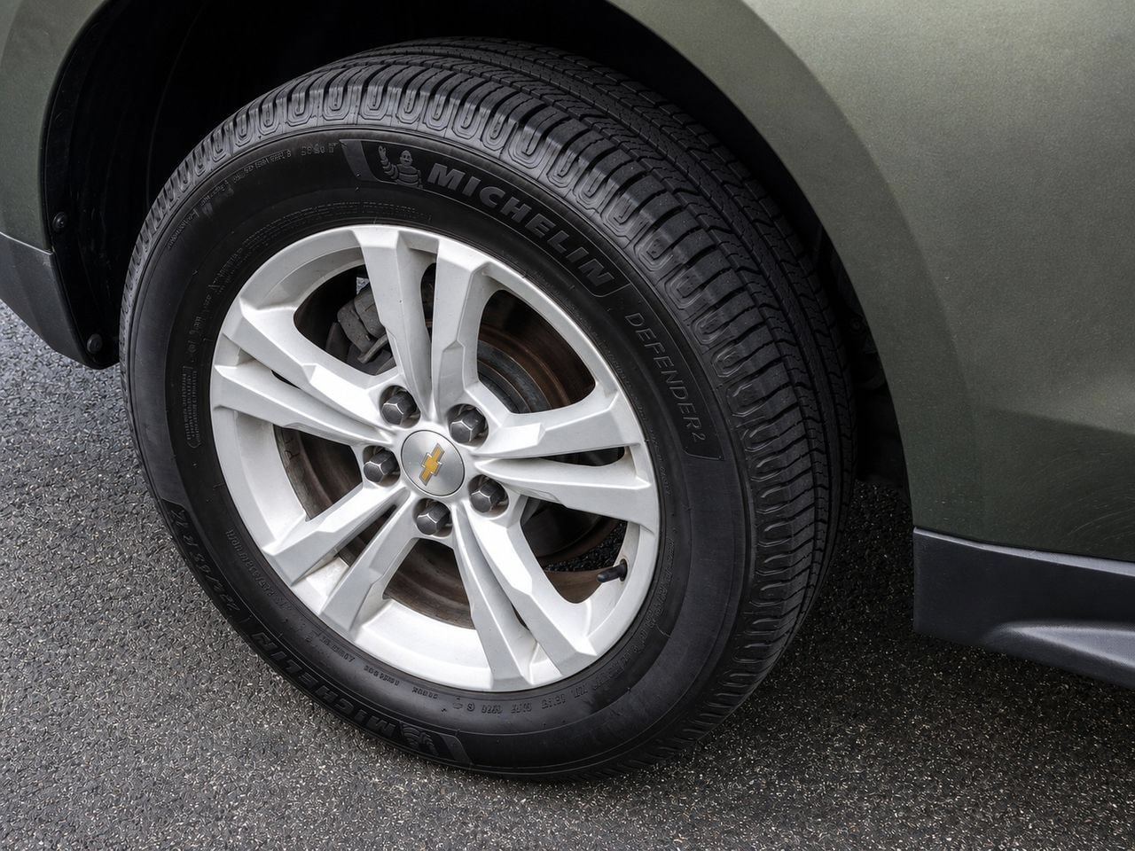 Used 2015 Chevrolet Equinox LT w/ Driver Convenience Package FWD image 9