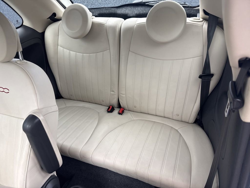 Used 2016 FIAT 500 Lounge image 13