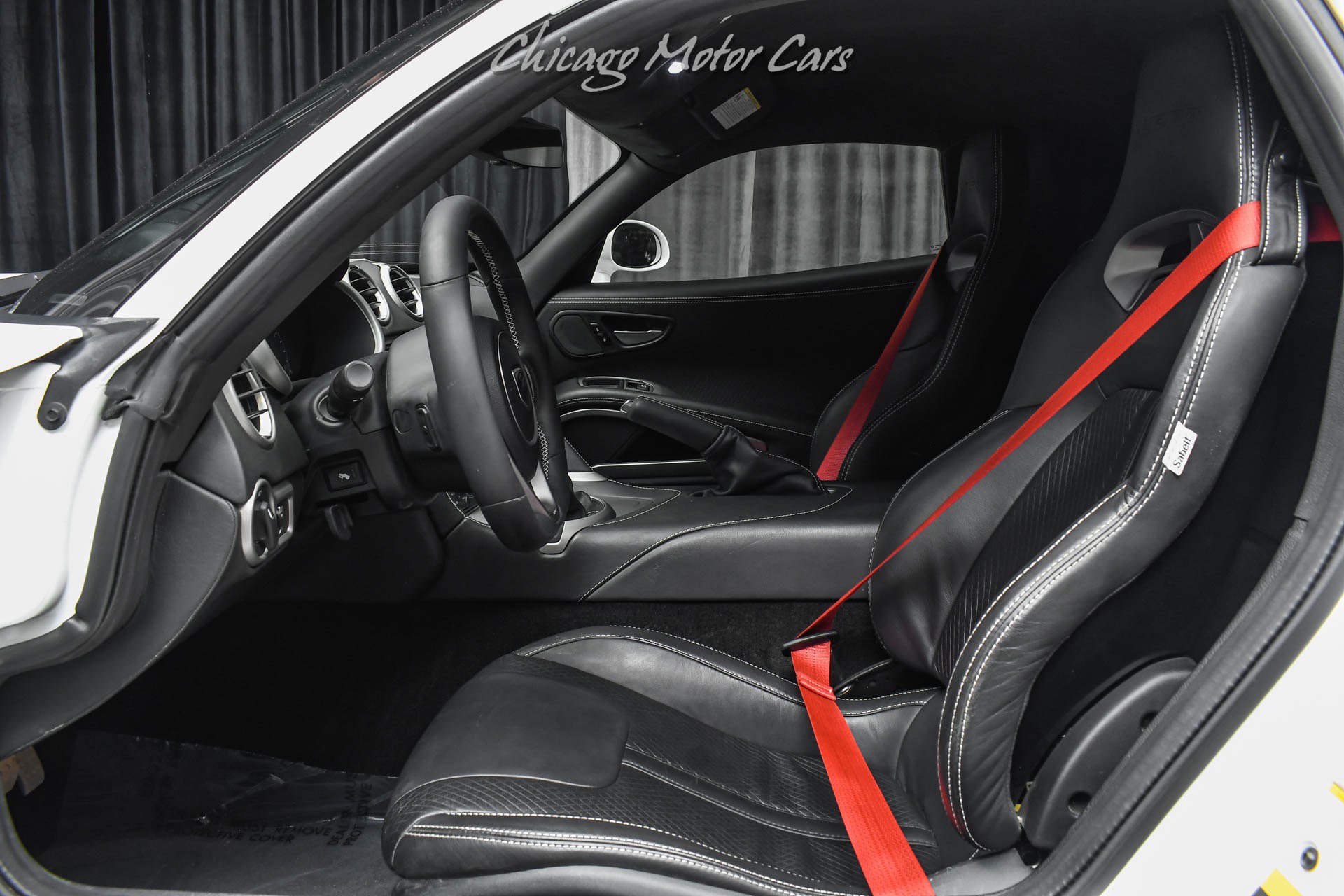 Used 2013 SRT Viper GTS w/ GTS Laguna Interior Pkg image 17