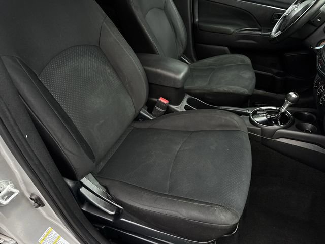 Used 2015 Mitsubishi Outlander Sport ES image 25