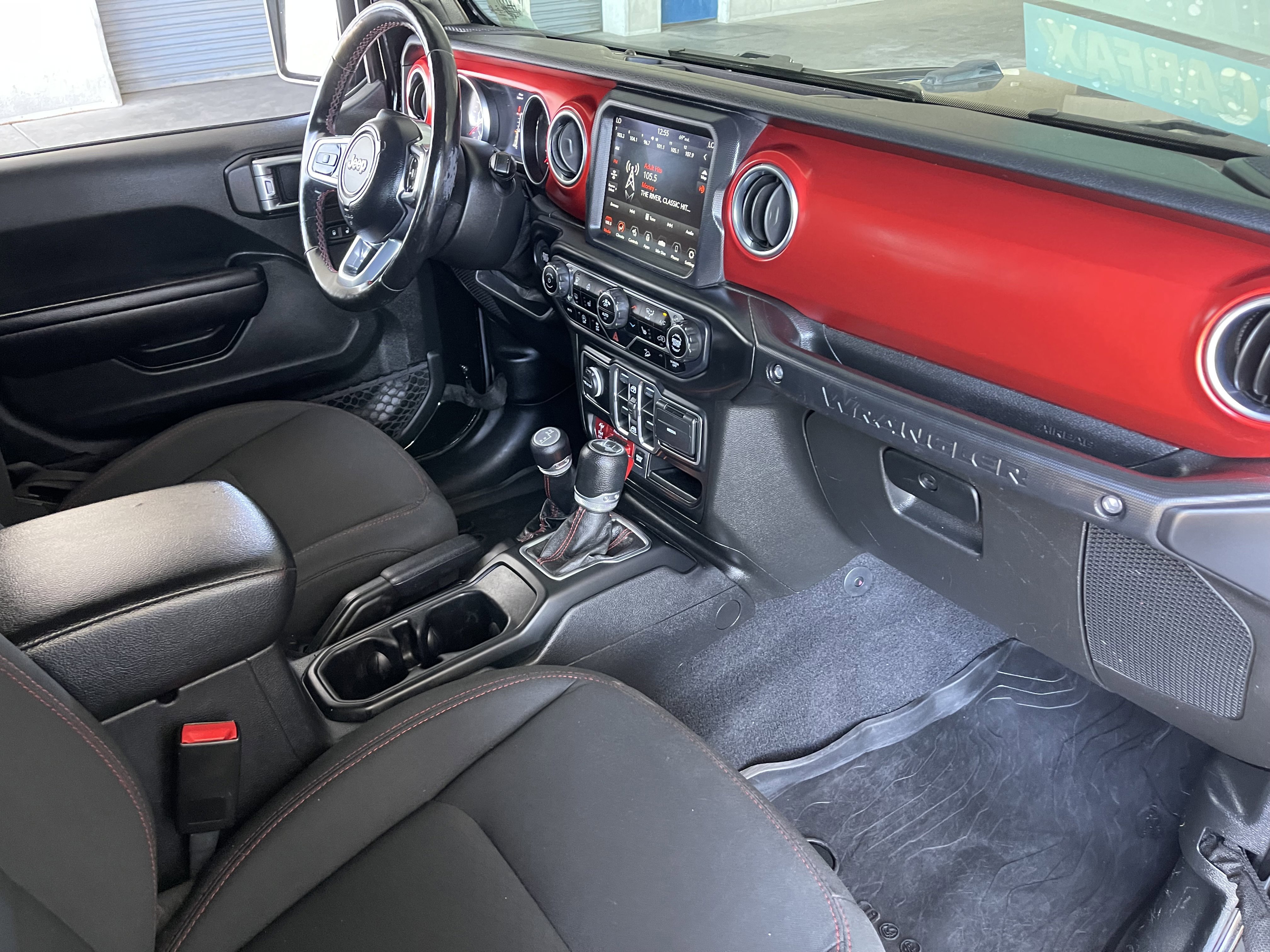 Used 2020 Jeep Wrangler Unlimited Rubicon AWD/4WD image 15