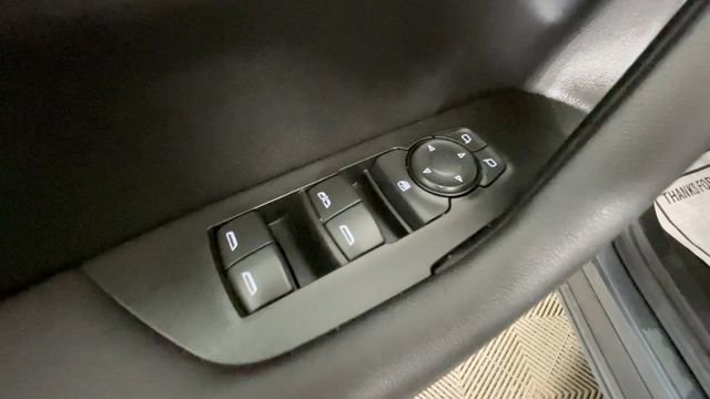 Used 2019 Chevrolet Blazer LT FWD image 19