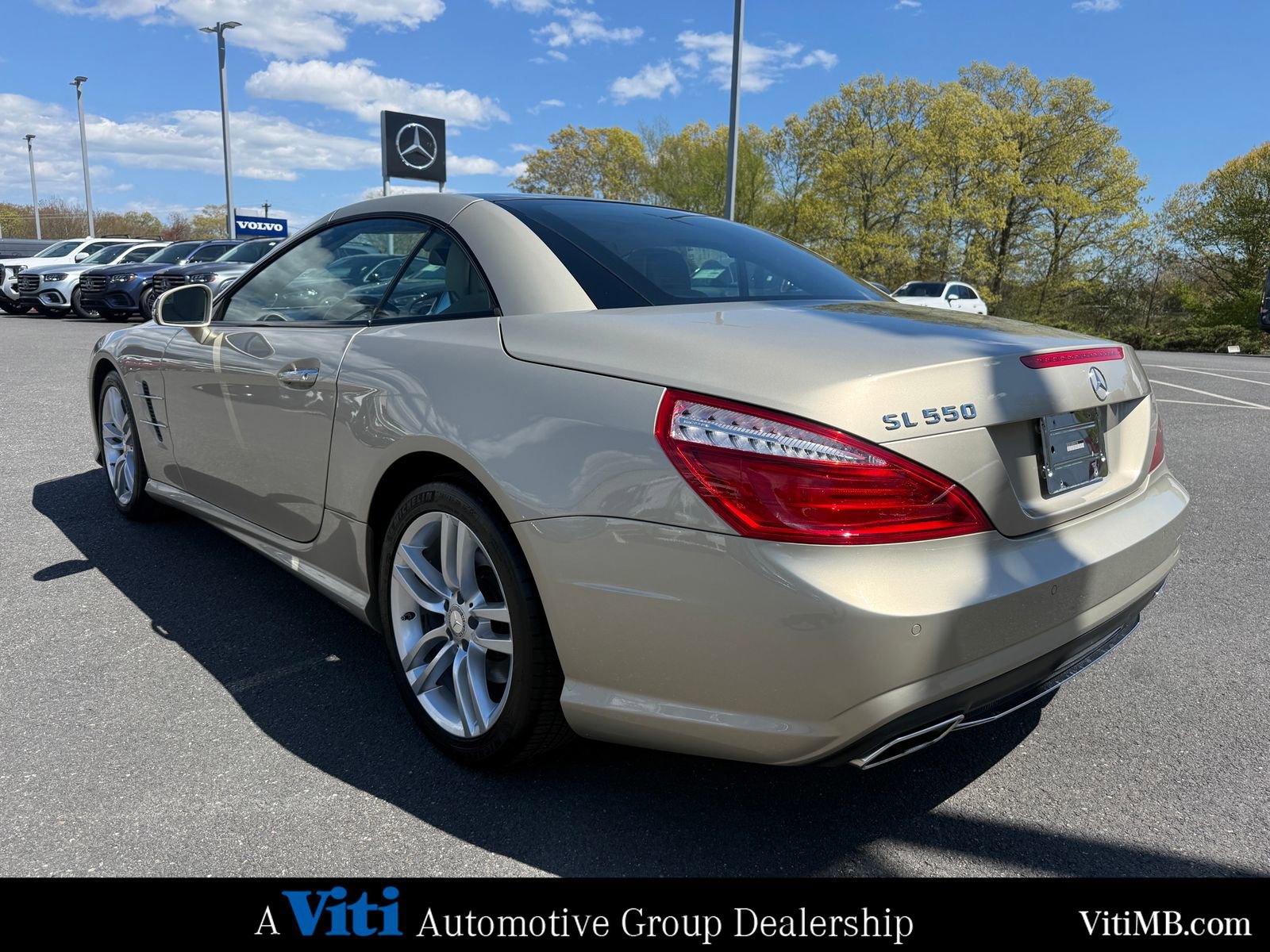 Used 2013 Mercedes-Benz SL 550 image 7