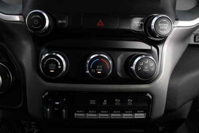 Used 2024 RAM 2500 Big Horn w/ Protection Group AWD/4WD image 6