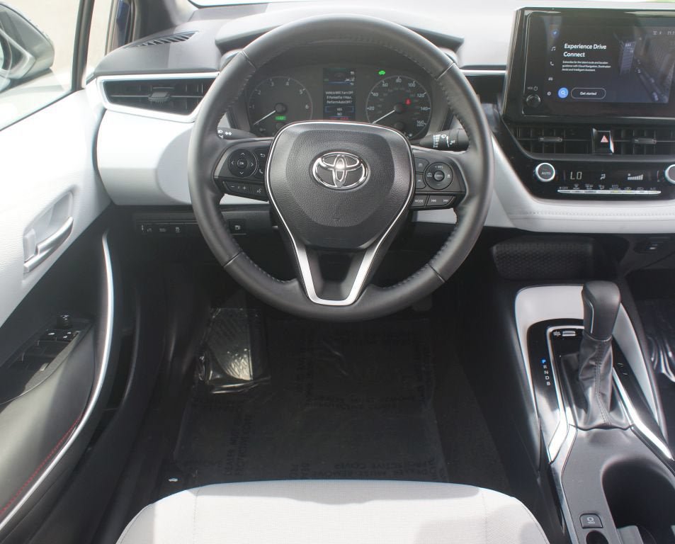 Used 2024 Toyota Corolla SE AWD/4WD image 5