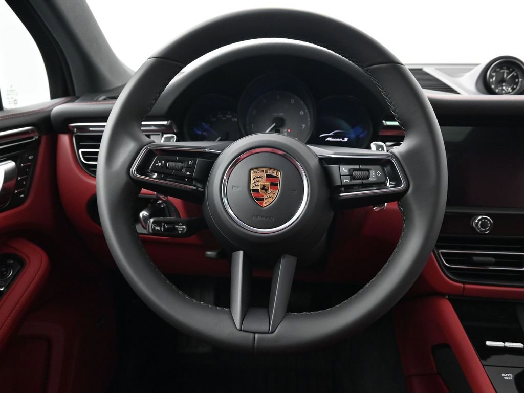 New 2026 Porsche Macan S image 13