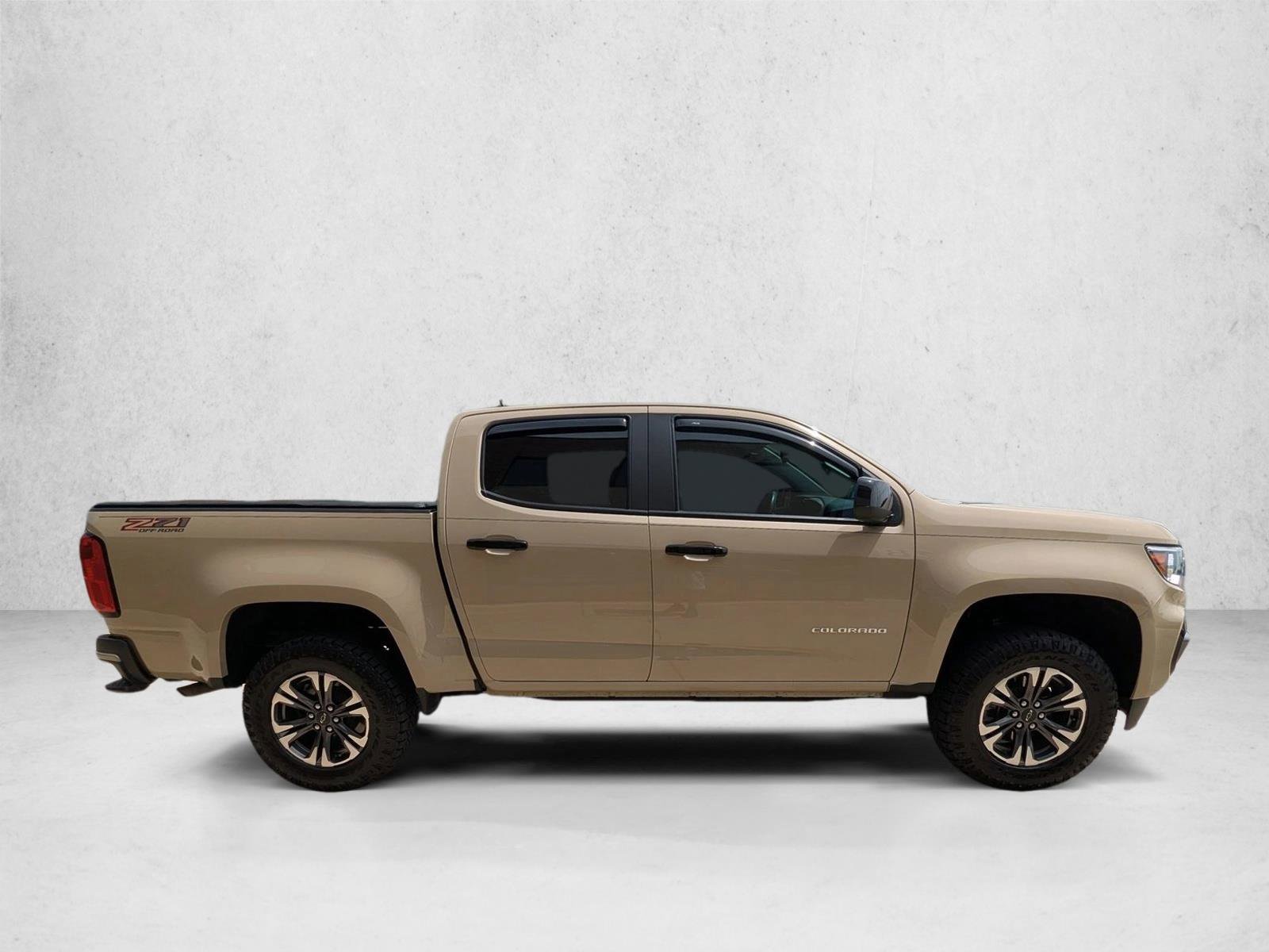Used 2022 Chevrolet Colorado Z71 AWD/4WD image 4