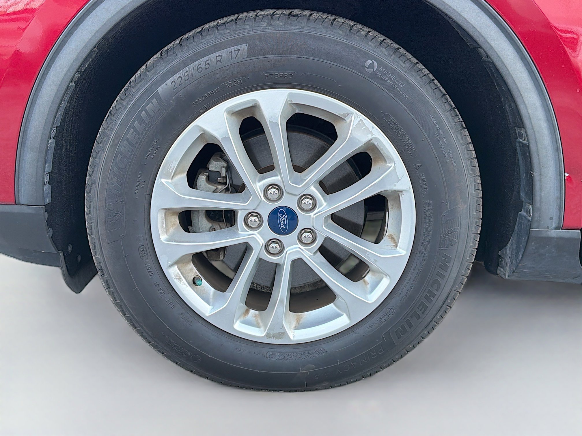 Used 2020 Ford Escape SE image 40