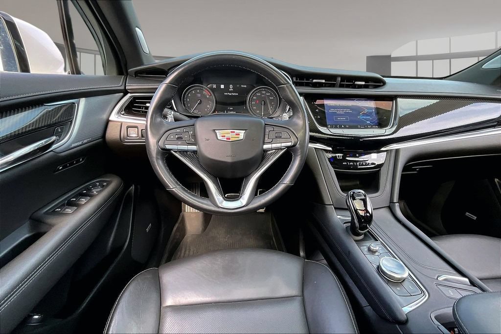 Certified 2024 Cadillac XT6 Sport w/ Technology Package AWD/4WD image 5