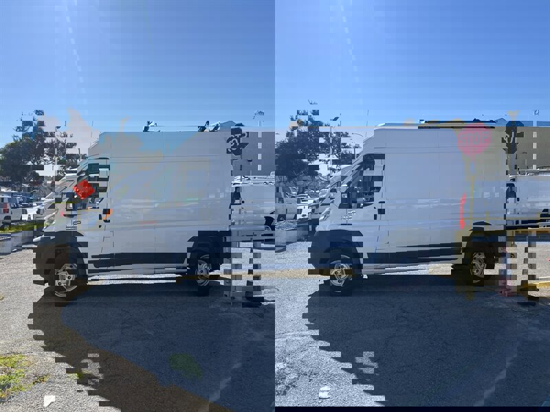 Used 2020 RAM ProMaster 2500 w/ Interior Convenience Group image 4