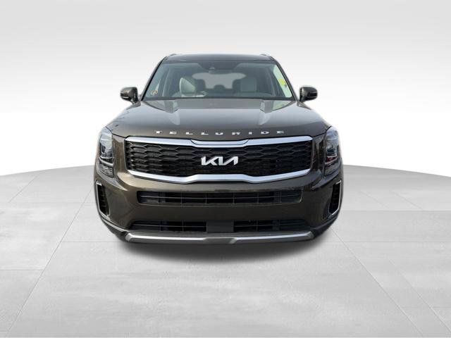 Certified 2022 Kia Telluride EX FWD image 3