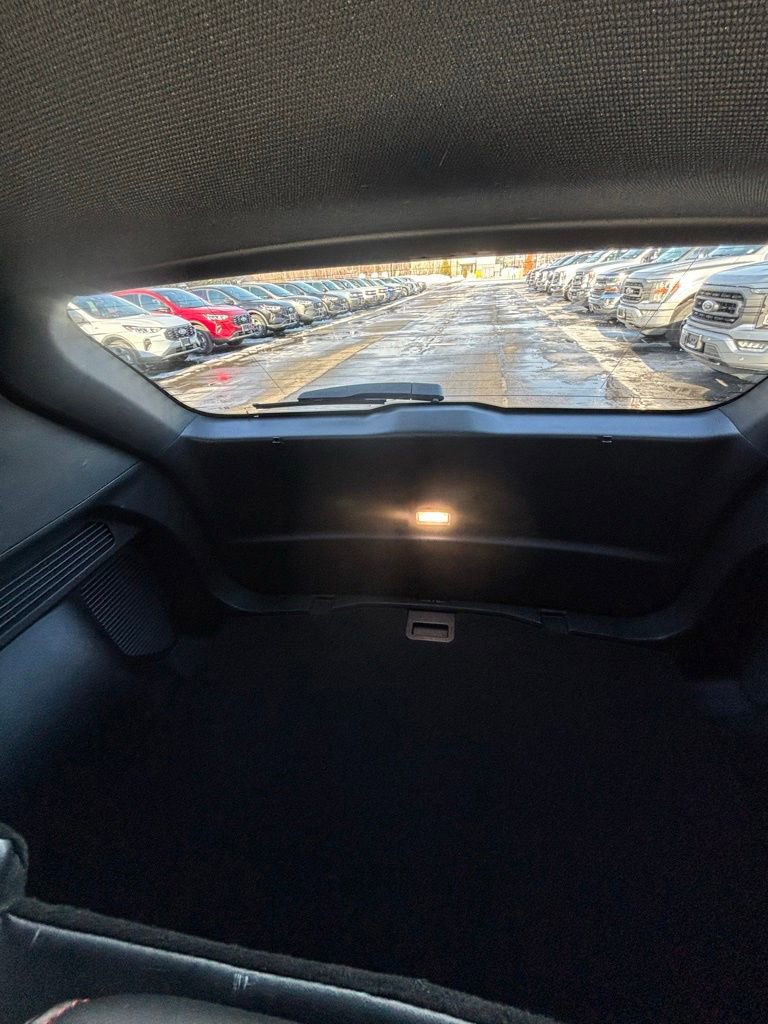 Used 2025 Ford Escape ST-Line image 18