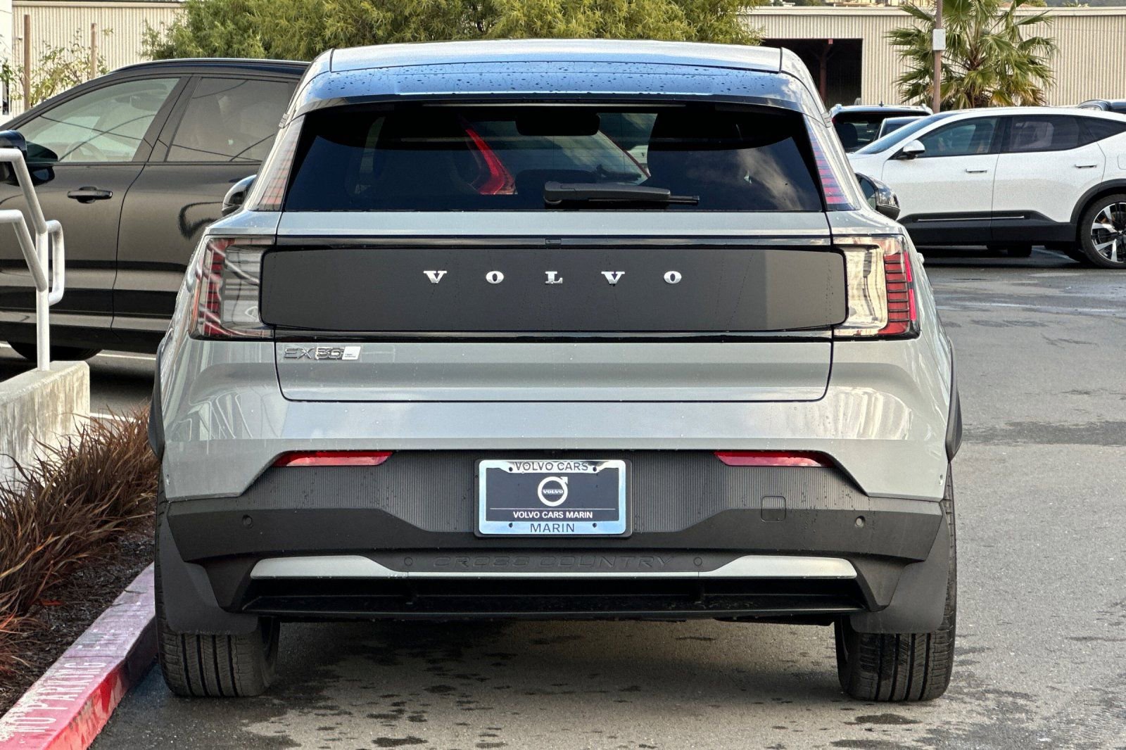 New 2026 Volvo EX30 Cross Country Ultra w/ Protection Package Premier image 7