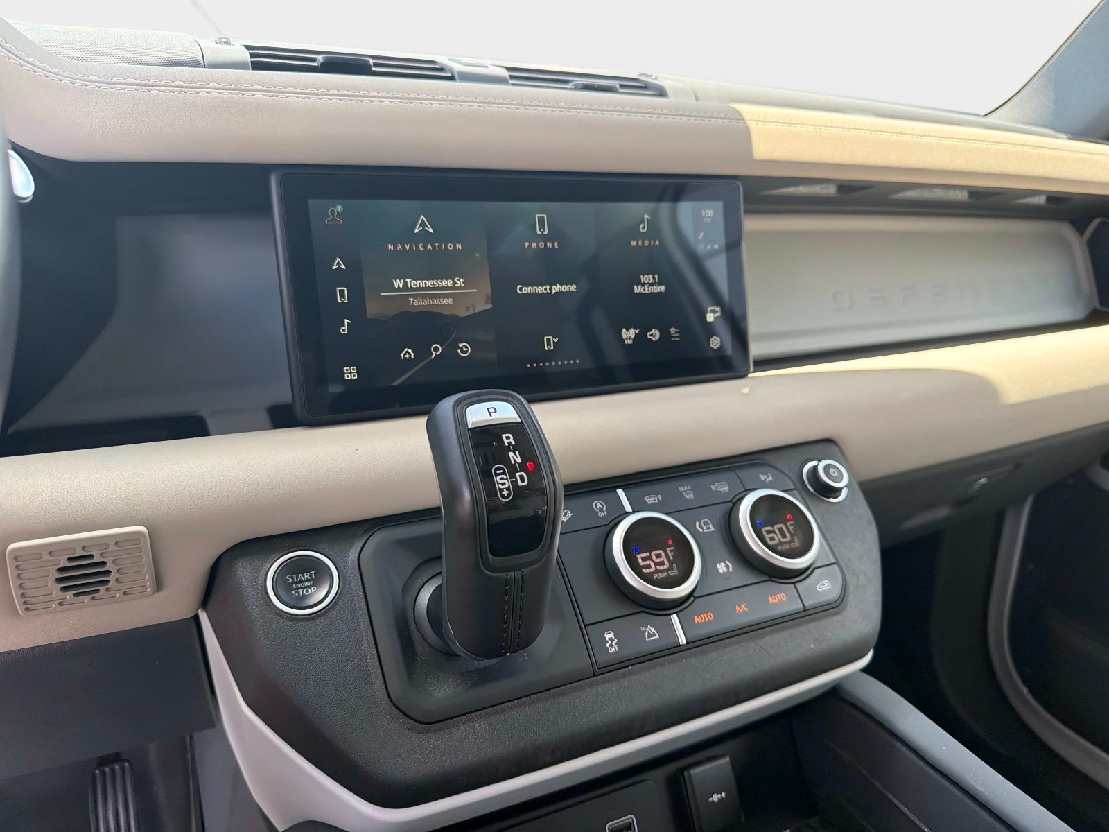 Used 2023 Land Rover Defender 90 S AWD/4WD image 18
