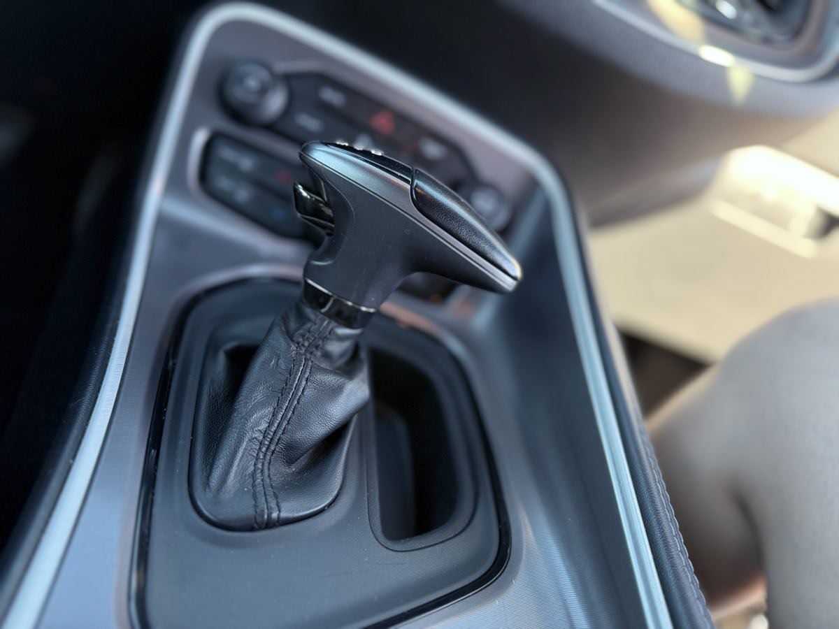 Used 2022 Dodge Challenger GT RWD image 16