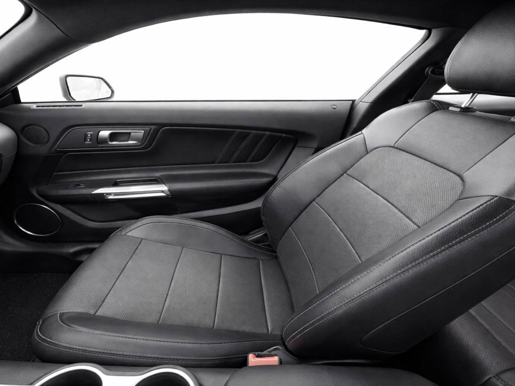 Used 2018 Ford Mustang Premium RWD image 11