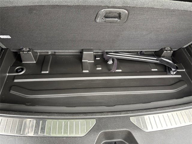 Used 2025 Chevrolet Tahoe Z71 image 32