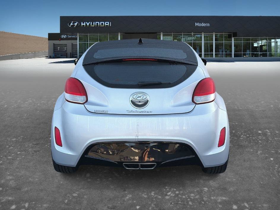 Used 2017 Hyundai Veloster Value Edition FWD image 6