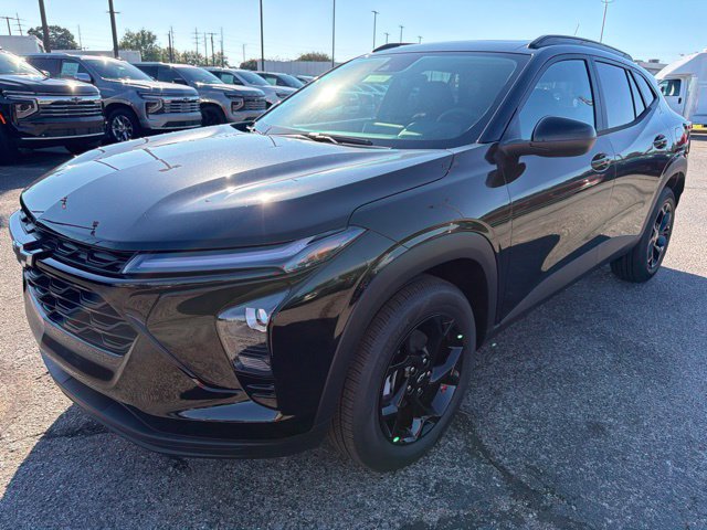 New 2026 Chevrolet Trax LT w/ Sunroof Package FWD image 43