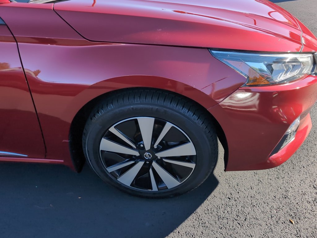 Used 2021 Nissan Altima 2.5 SV w/ SV Premium Package AWD/4WD image 3