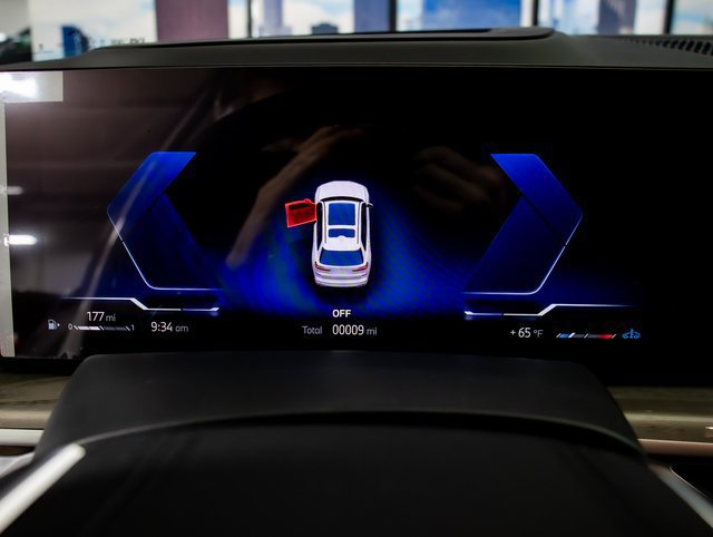 New 2026 BMW ALPINA XB7 AWD/4WD image 17