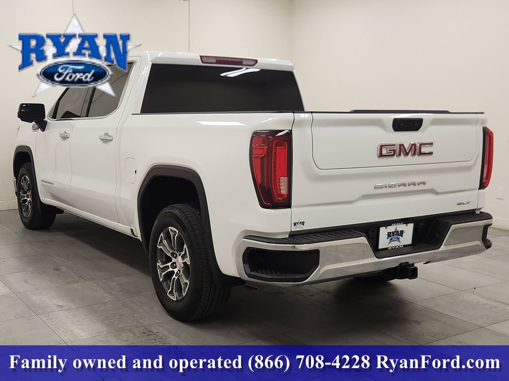 Used 2025 GMC Sierra 1500 SLT image 4