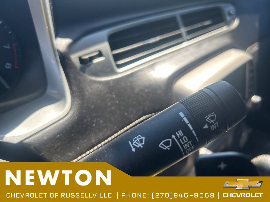 Used 2015 Chevrolet Camaro LT RWD image 18