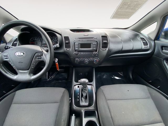 Used 2017 Kia Forte LX image 11