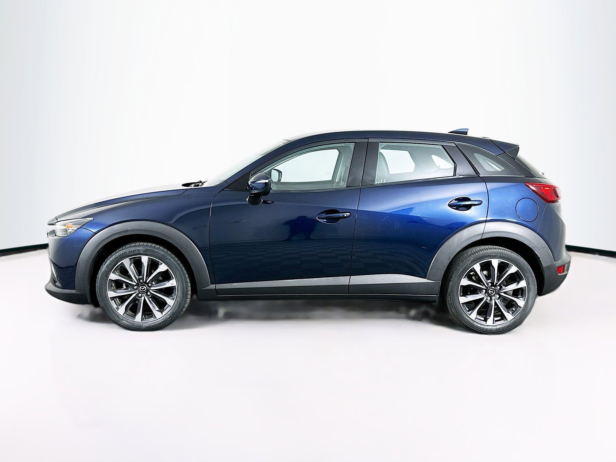 Used 2019 MAZDA CX-3 Touring FWD image 4