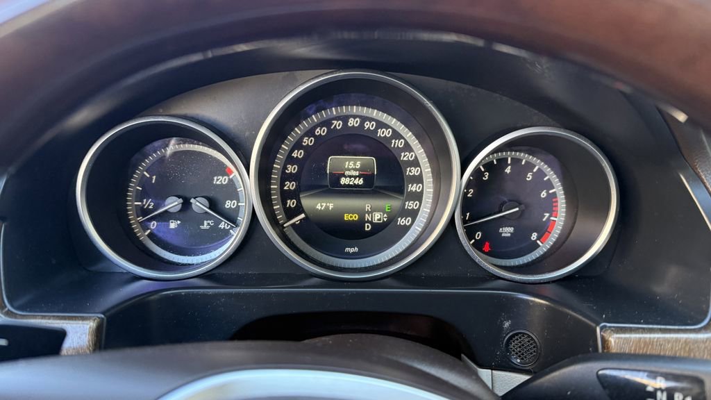 Used 2014 Mercedes-Benz E 350 4MATIC Sedan w/ Premium 1 Package image 5