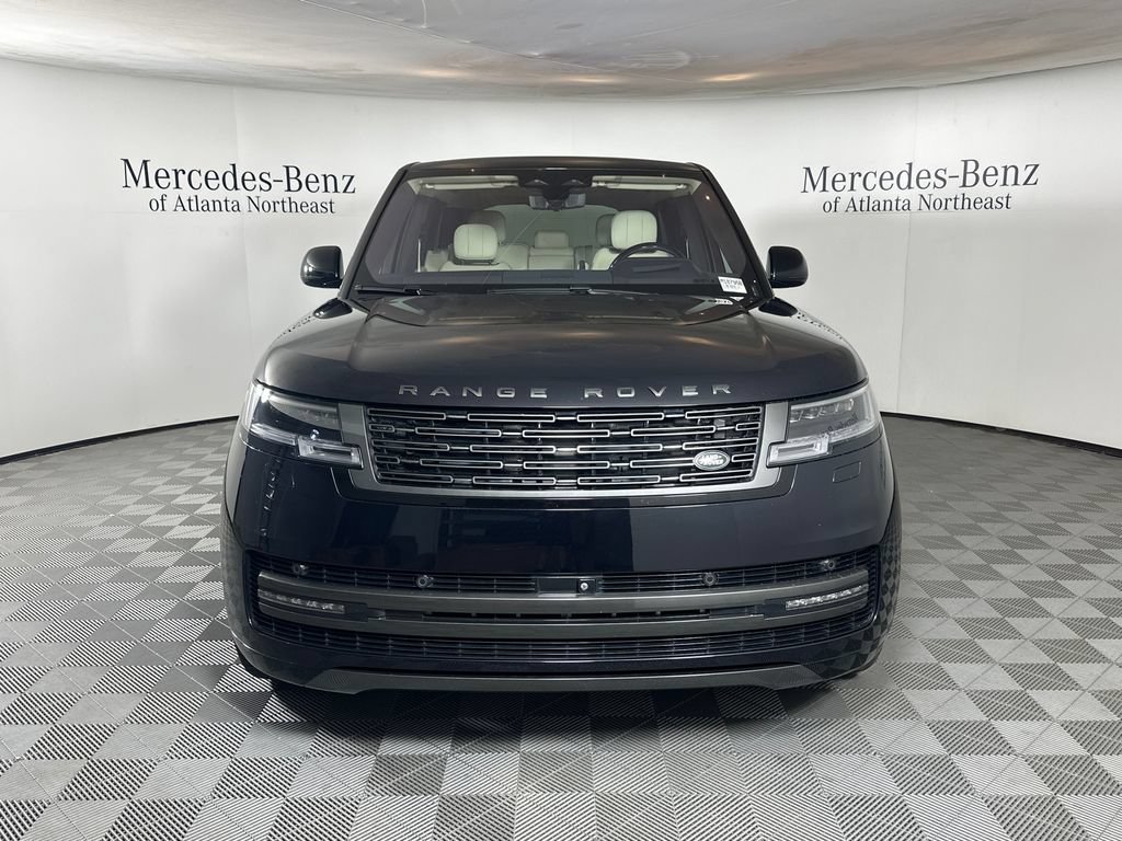 Used 2023 Land Rover Range Rover SE AWD/4WD image 2