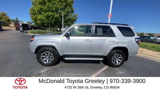 Used 2022 Toyota 4Runner TRD Off-Road Premium AWD/4WD image 5