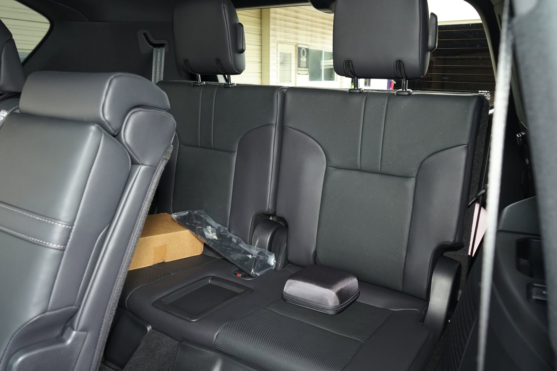 Used 2026 Lexus LX 700h Luxury AWD/4WD image 34